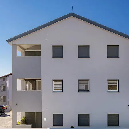 Apartment Apartman Meri